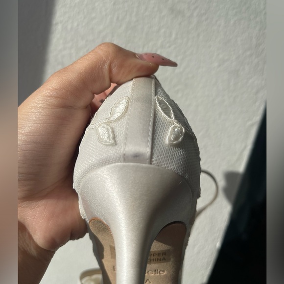 Bella Belle CANDICE IVORY
Ivory D'Orsay Lace Wedding Shoes for Bride Low Heel - Picture 4 of 10